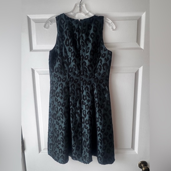 LOFT Cocktail, Wedding Guest Black and Teal Patterned Dress Sz 4 - Picture 3 of 5
